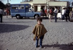 Ian Smith-Dahl in front of Radio Bahá’í, Otavalo (8/82)