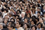 Hand of the Cause Paul Haney (center), International Bahá’í Conference, Quito, Ecuador (8/82)