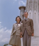 Joyce and Arthur Dahl, Wilmette, 5/44