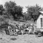 Geyserville: Dorothy Wiillon's (Wilkon's?) class near patio 7/13/1951