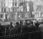 The Guardian's funeral, boarding cars, London Hazira, 11/57