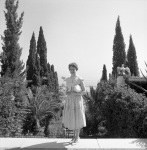 Ursula Kohler (later Mühlschlegel), Austrian pilgrim and secretary of the National Spiritual Assembly of Austria , Haifa, 5/60